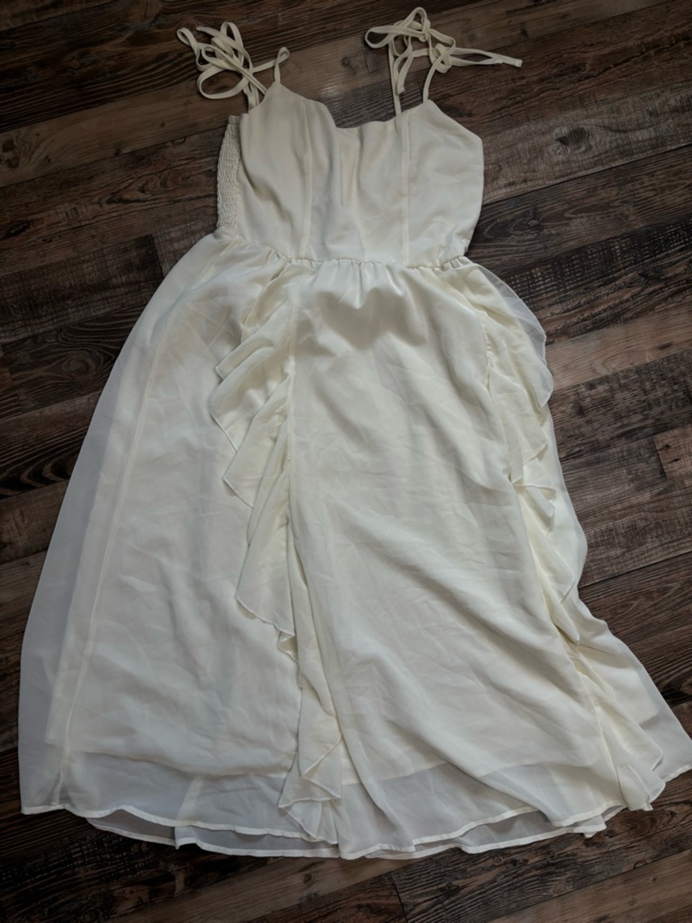 Women’s Ivory Tie-Shoulder Ruffle Dress